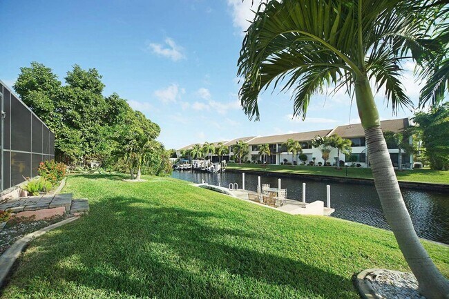 Building Photo - V.LB Barefoot Bungalow B