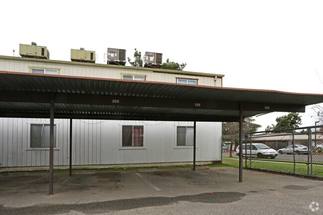 Building Photo - 330 S Garden Ave