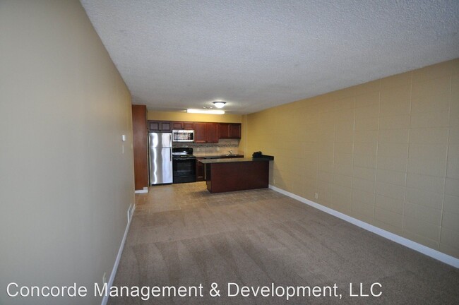 Building Photo - 601 S 18th St
