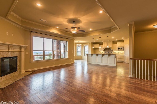 Building Photo - 15 Crestview Ct