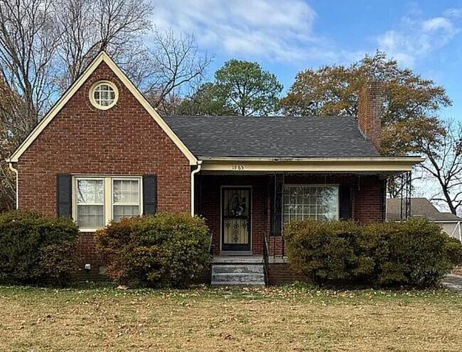 Foto del edificio - 1565 Lambuth Blvd