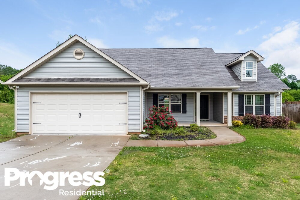 21 St Charles Pl, Grantville, GA 30220 House Rental in Grantville, GA