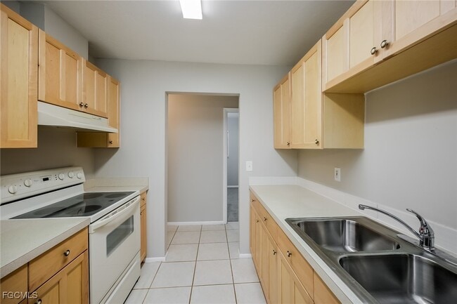 Foto del edificio - 12613 Sixth St