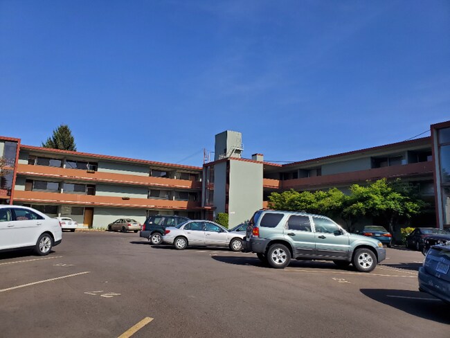 Foto del edificio - 1010-1062-1062 NW Fillmore Ave