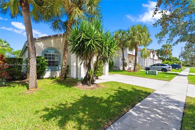 Foto del edificio - 670 NW 154th Ave
