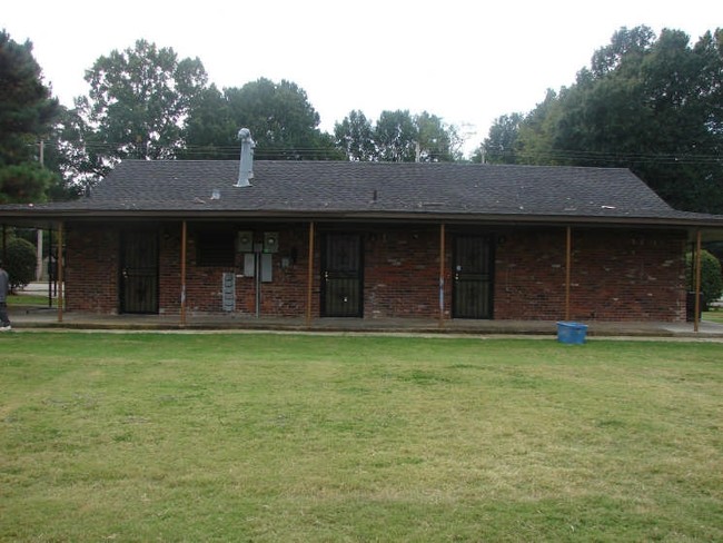 Foto del edificio - Raintree Apartments