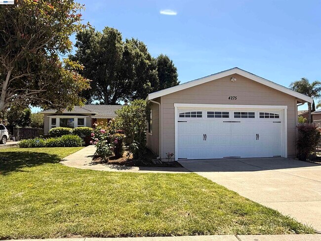 Building Photo - 4275 Heyer Ave