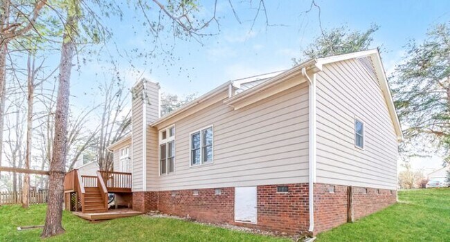 Foto del edificio - 6507 River Hills Dr