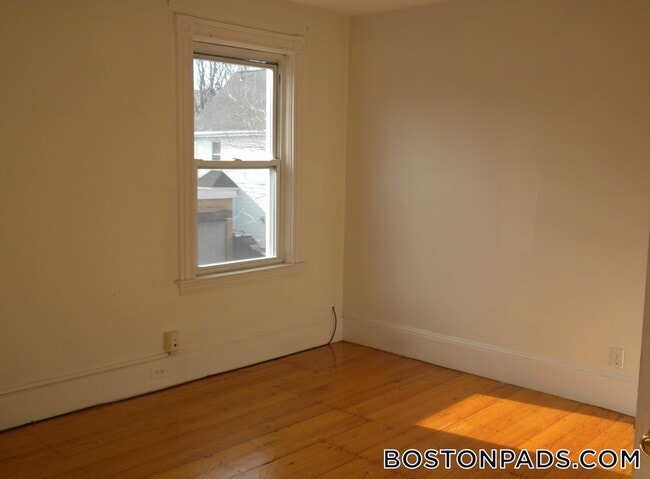 Foto del edificio - 339 Centre St