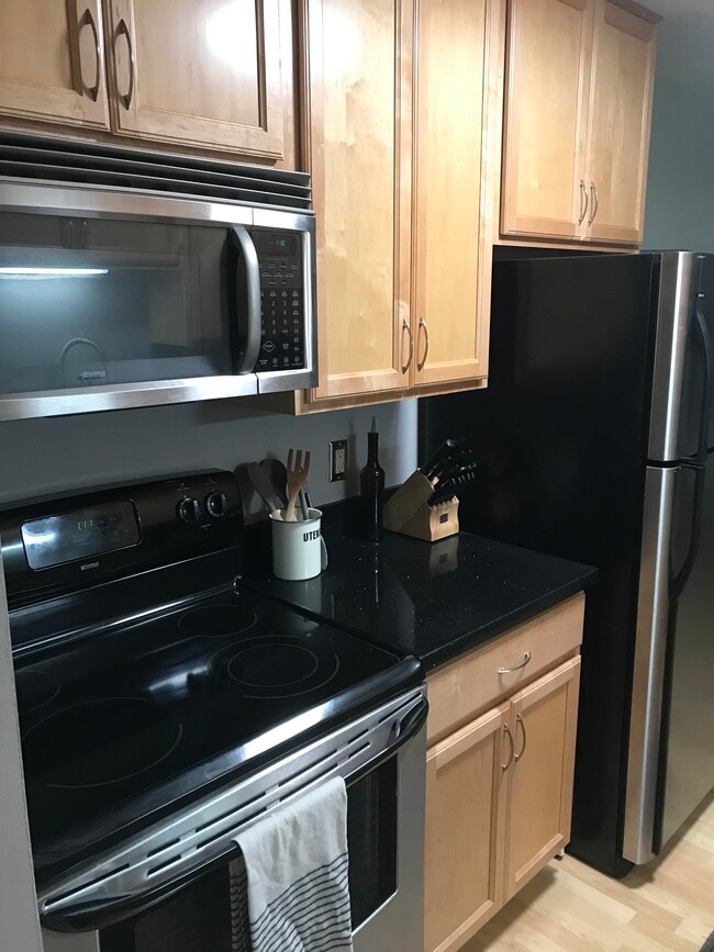 Appliances - 1400 Dakota Ave S