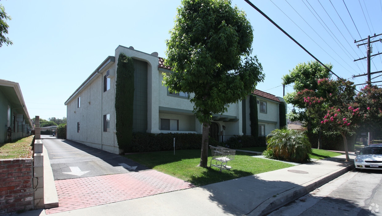 Foto del edificio - 1404 Highland Ave