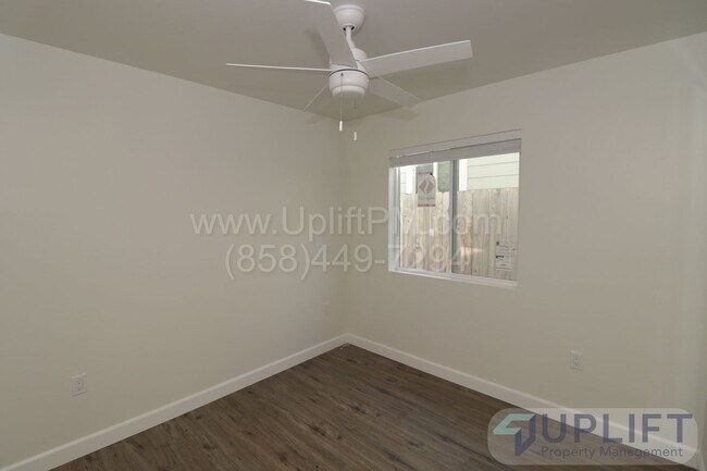 Building Photo - All new 2 bed 1 bath Duplex