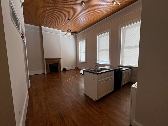 Foto del interior - Lofts at Poplar Pointe