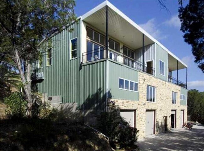 Building Photo - 19600 Bee Creek Tavern Rd