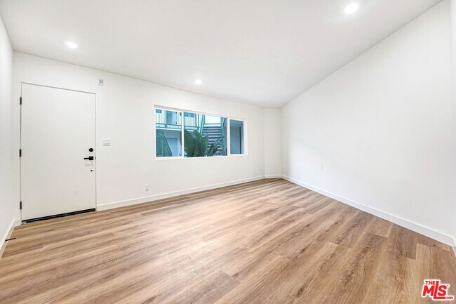 Building Photo - 16185 Sunset Blvd