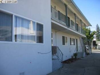 Building Photo - 3573 Gray St