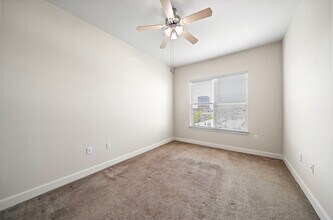 Building Photo - 1010 Rosine St
