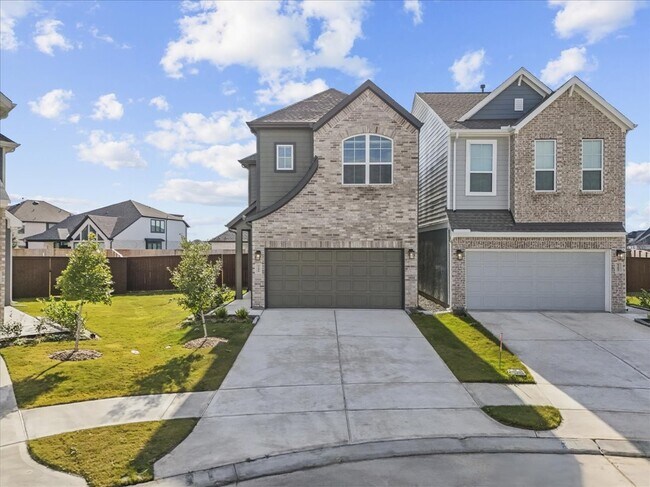 Foto del edificio - 5206 Sage Hls Dr