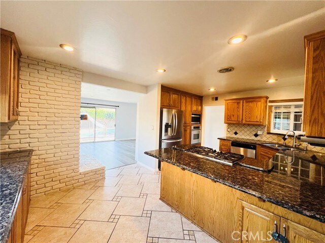 Building Photo - 6092 Navajo Rd