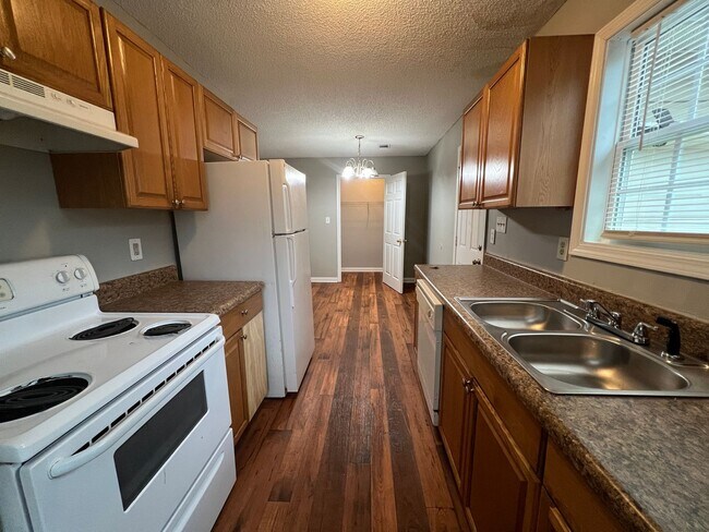 Foto del edificio - 2535 Rex Ave SW