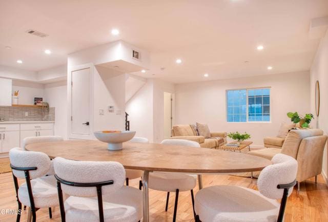 Foto del edificio - 2327 Langdale Ave