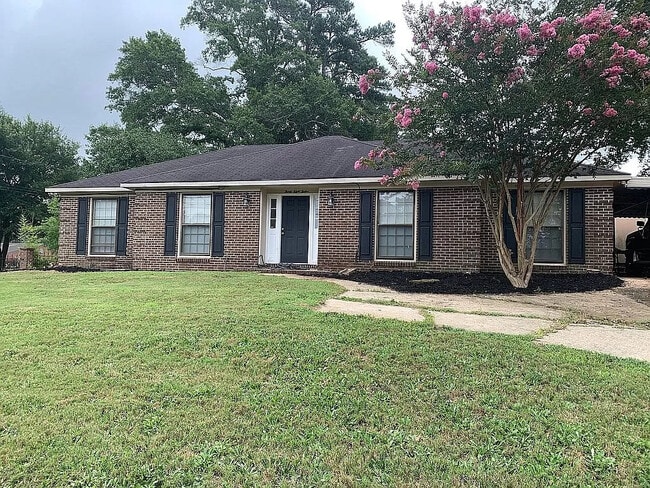 Building Photo - 3812 Reese Rd, Columbus, GA 31907