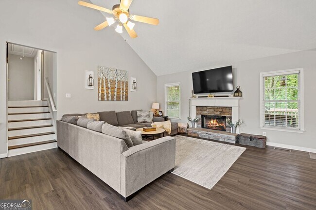 Foto del edificio - 122 Brookhaven Ln
