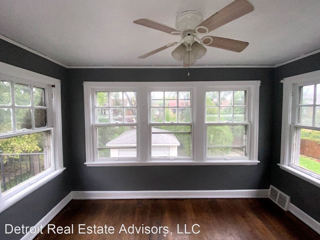 Foto del edificio - 4 br, 1 bath House - 1960 Collingwood