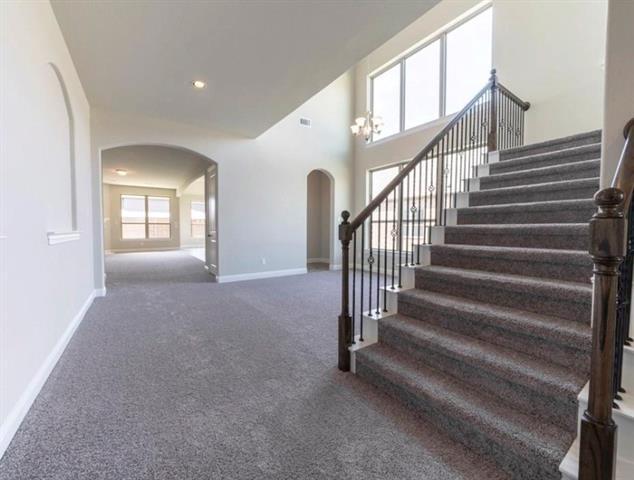 Building Photo - 911 Sabine Dr