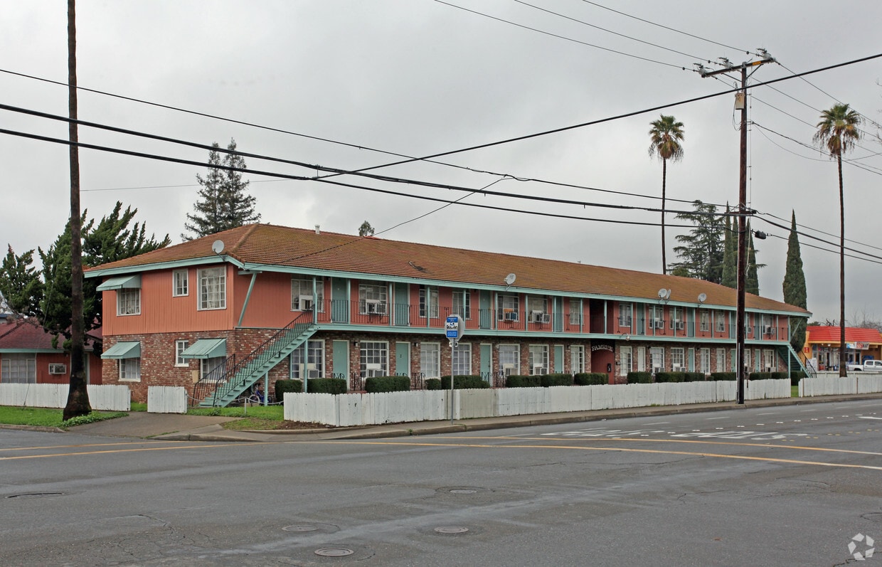 Saini Apartments Apartments in Yuba City, CA