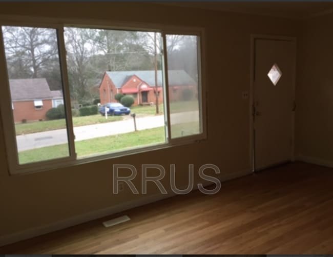 Photo - 1951 Willa Dr House