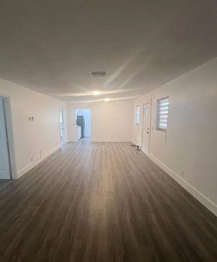 Building Photo - 718 Whippoorwill Ln