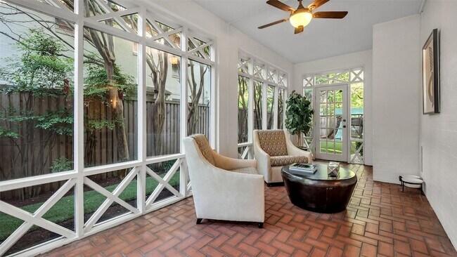 Foto del edificio - 4527 Westway Ave