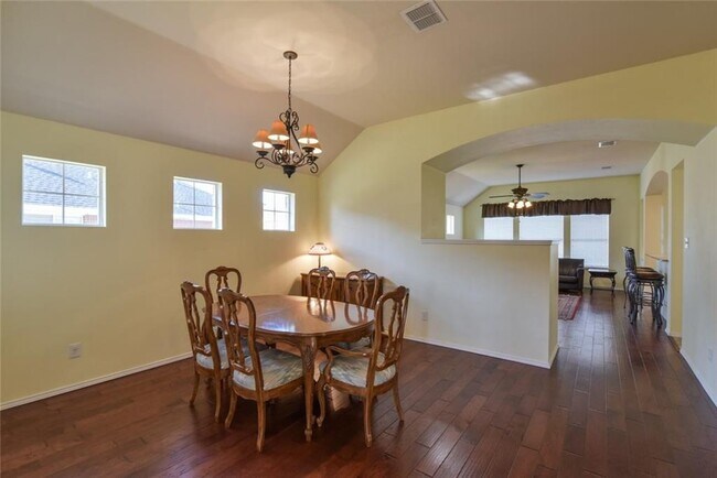 Foto del edificio - 508 Titleist Dr