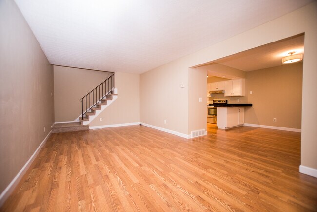 Building Photo - 833 Tollis Pkwy