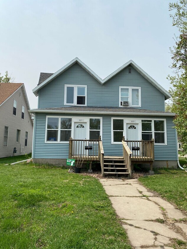 Primary Photo - OPM 3rd St Duplex