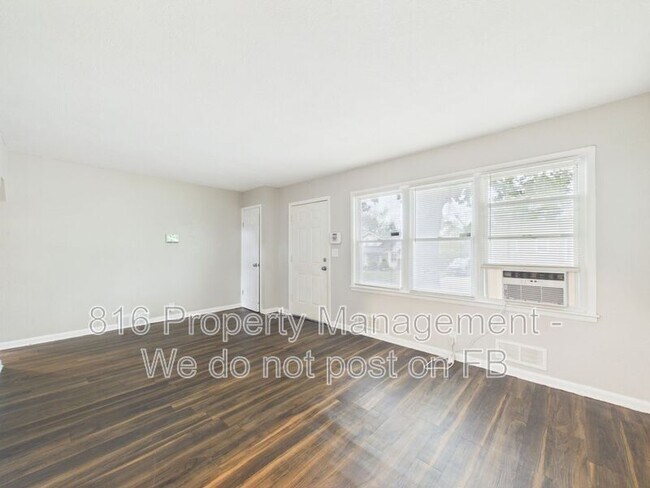 Foto del edificio - 7426 Indiana Ave