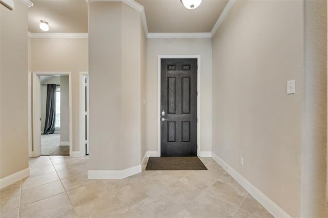 Building Photo - 137 Sierra Dr