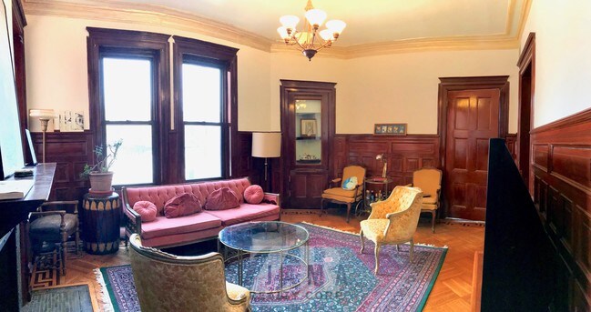 Foto del edificio - 979 Park Pl