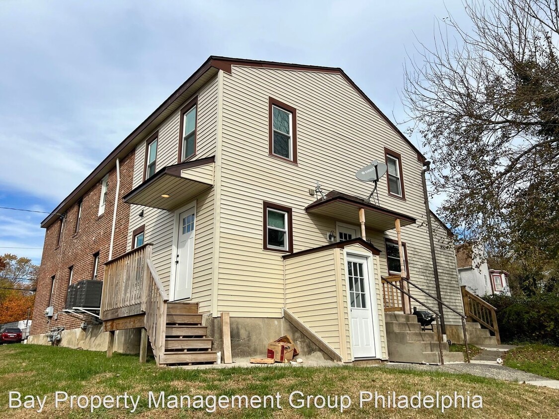 Primary Photo - 2 br, 1 bath House - 3950 Mary St Unit 2