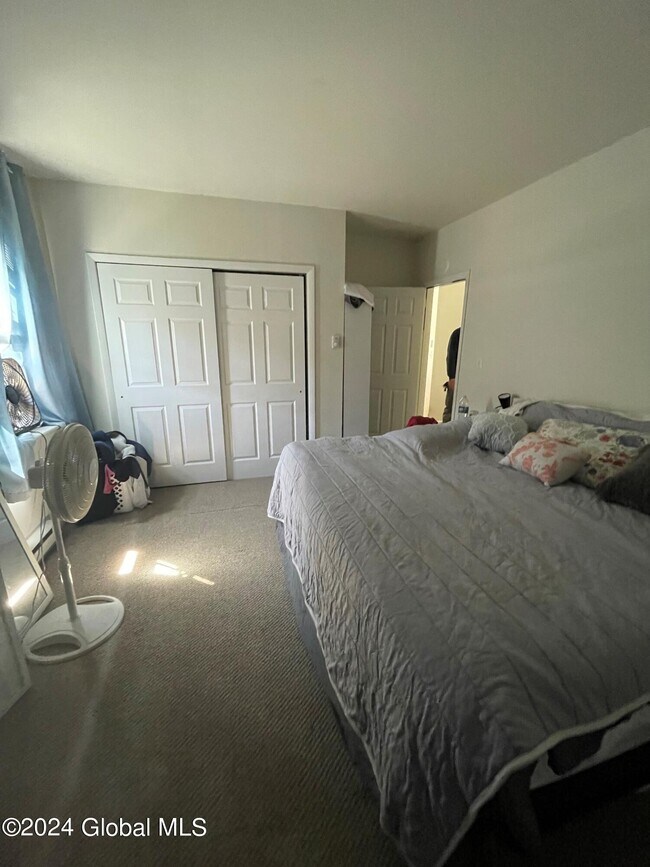 Foto del edificio - 98 Circular St