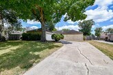 Primary Photo - 7047 Bissonnet St