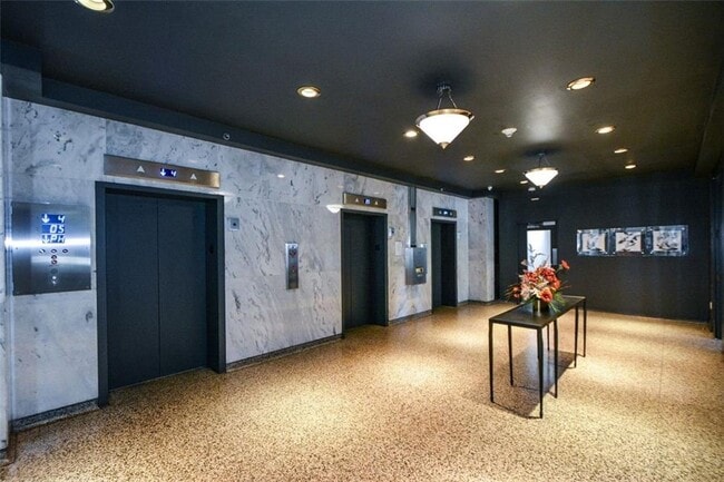 Foto del edificio - 620 Peachtree St NE