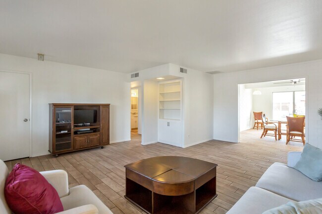 Living Room to Kitchen and Dinning Room beyond - 10740 W Sun City Blvd