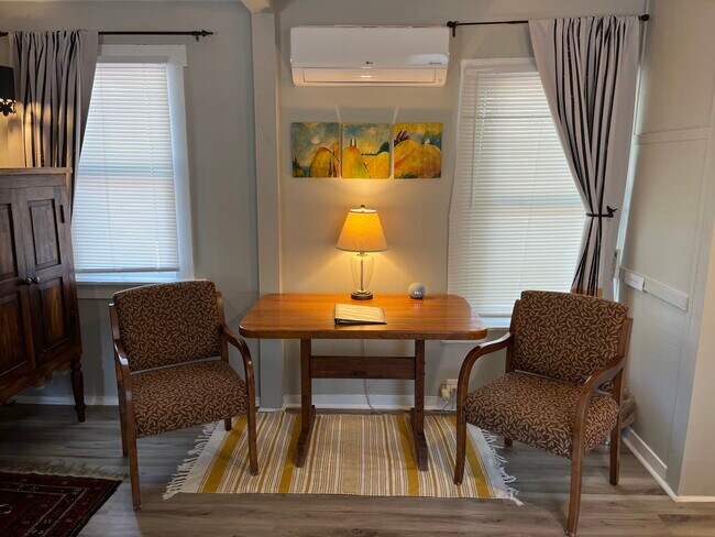 Dining/office area (full wifi) - 1800 28th Ave N