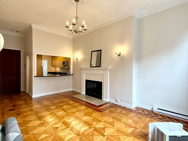 Foto del edificio - 184 Beacon St