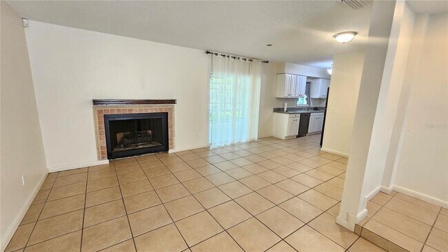 Foto del edificio - 5301 W Cleveland St