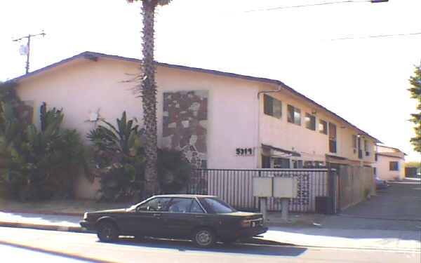 Building Photo - 5319-5323 Peck Rd