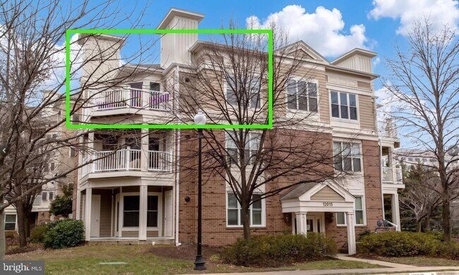 Building Photo - 12915 Alton Square