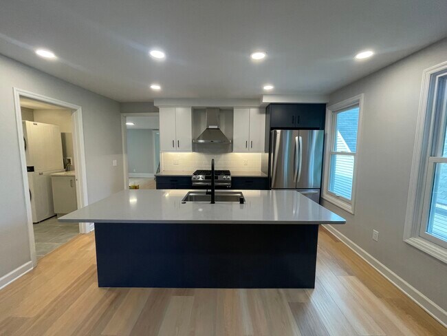 Foto del edificio - 1407 Williamson St